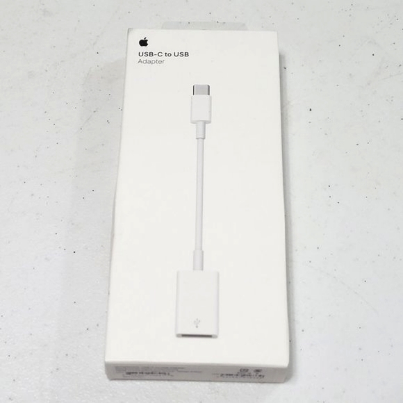 🆕️ Apple USB-C To USB Adapter - NWT - Picture 1 of 4